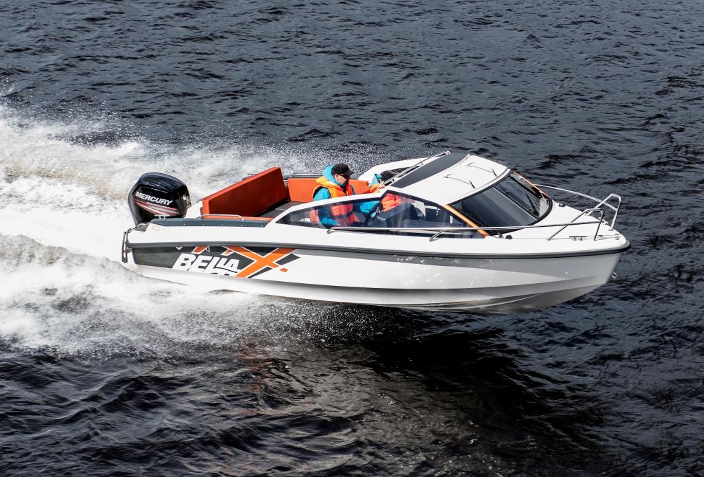 Bella-700-BR bei Schütze-Boote - innovativer neuer Bowrider aus Finnland